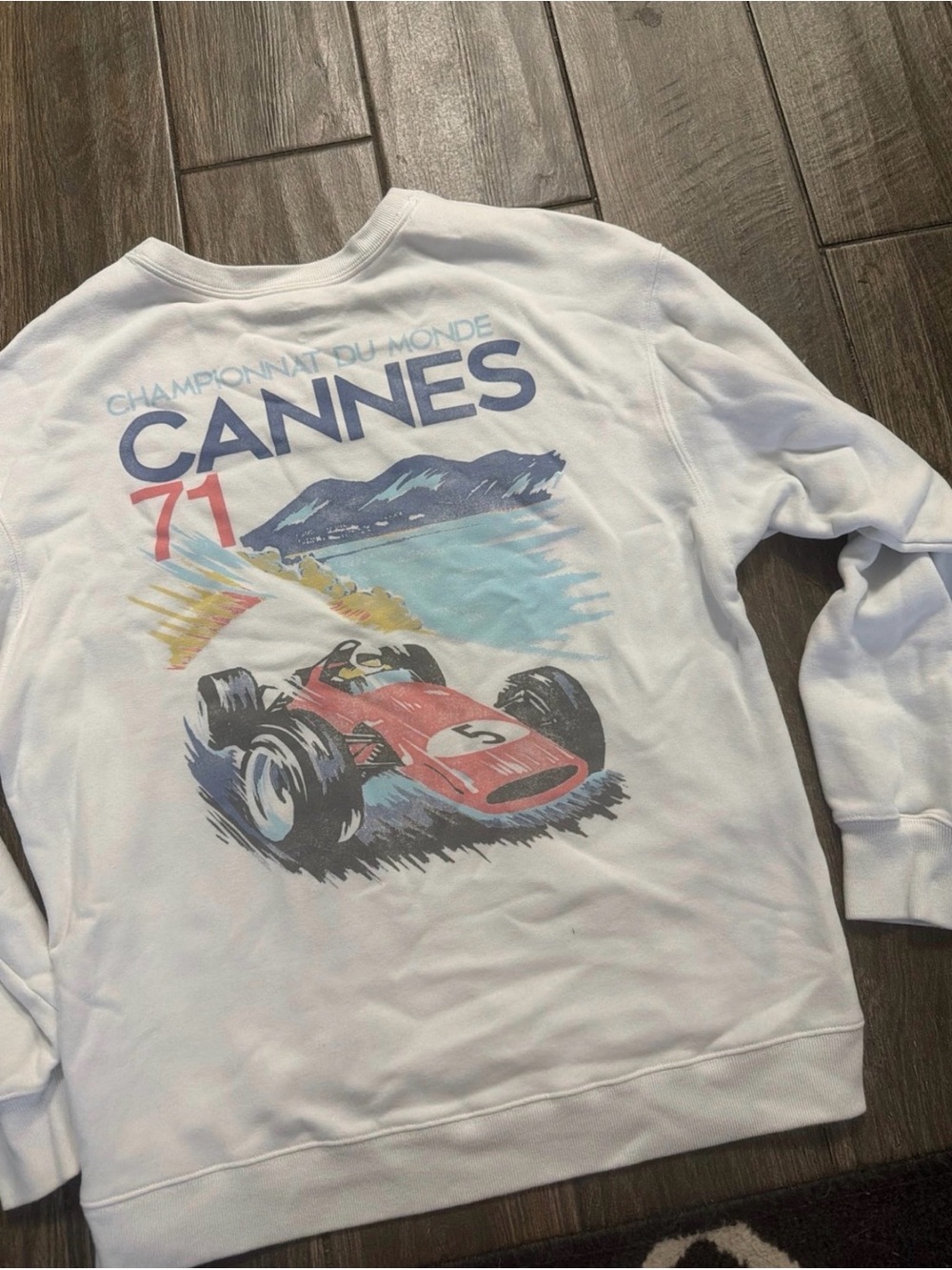 Hollister White Crewneck Sweatshirt with Vintage Cannes Racing Graphic